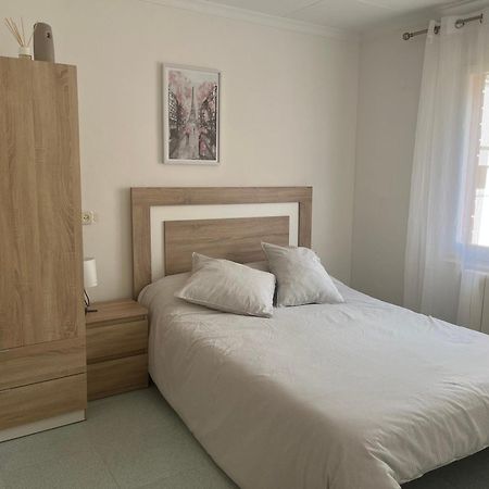 Apartamento Portbou Bagian luar foto